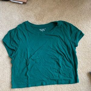 green crop top/baby tee